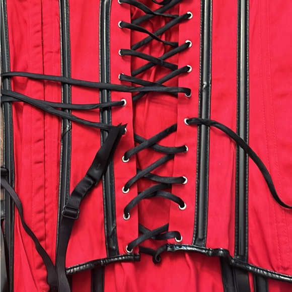 Corset FREDRICKS OF HOLLYWOOD - Picture 2 of 2